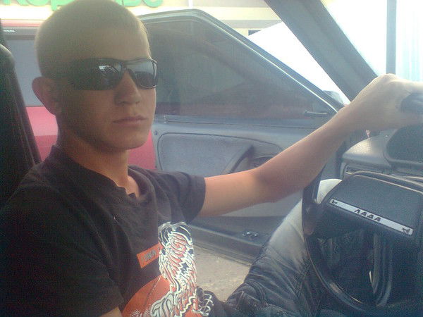 Андрей Булатов