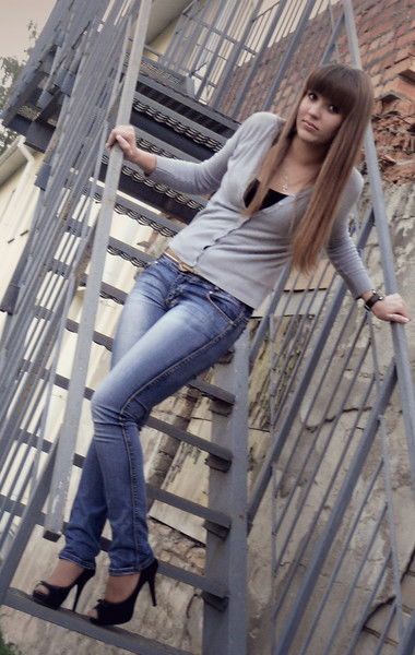 Маришка Тихонович