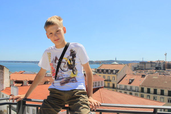 Иван Оленников