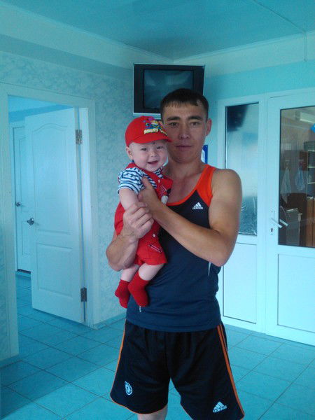 Адильхан Жансагуров