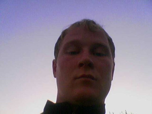 Виктор Петров