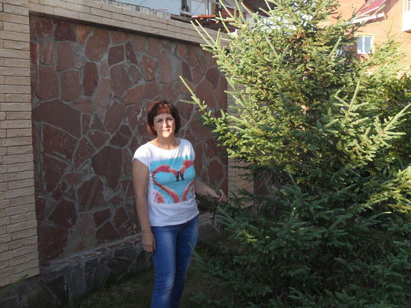 Елена Ледникова