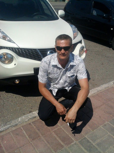 Владимир Б-В