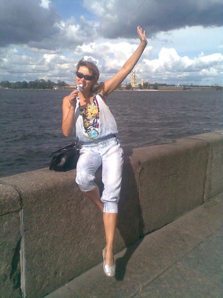 Любаша Горохова Лапина