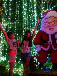 Лена Захарова