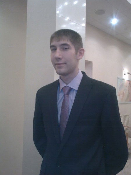 Дмитрий Ахрамеев