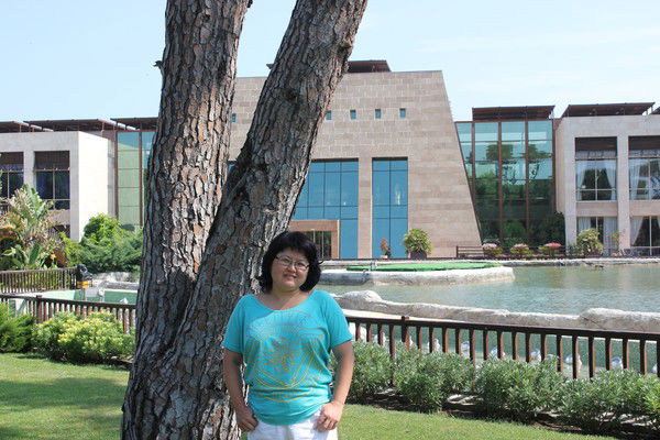 Айман Есимова