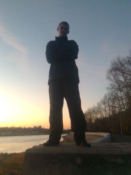 Александр Белозерцев