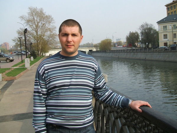 Александр Фролов