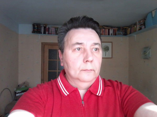 Игорь Тихов