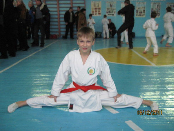 Никита Ангеловский