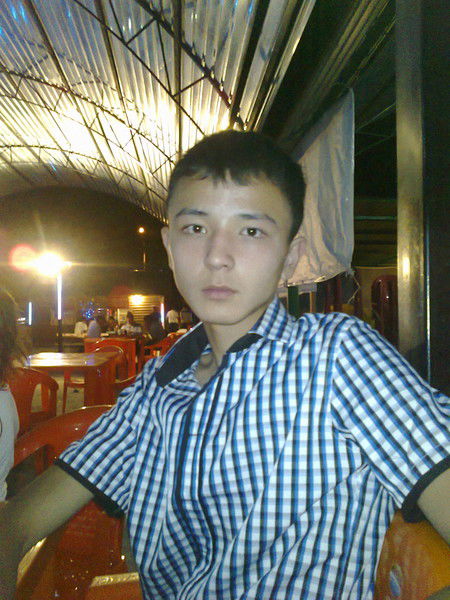 Парень Кайрат