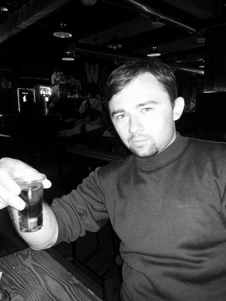 Александр Титов