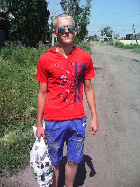 Леша )))))))))))))))))))))))