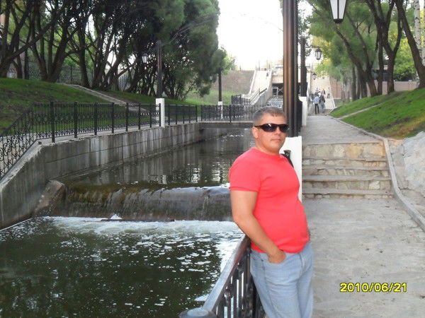 Александр Тиунов