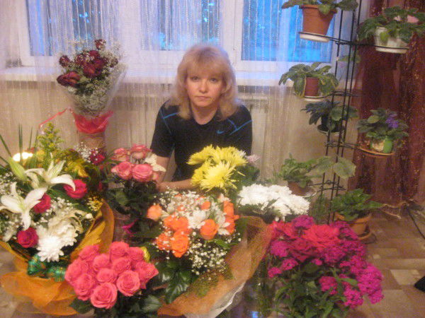 Света Комарова