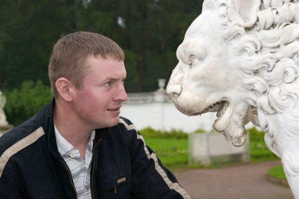 Михаил Бобровский