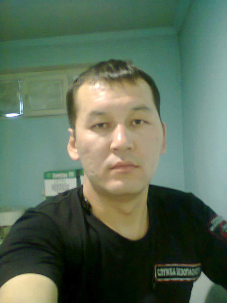 Азамат Айдаров