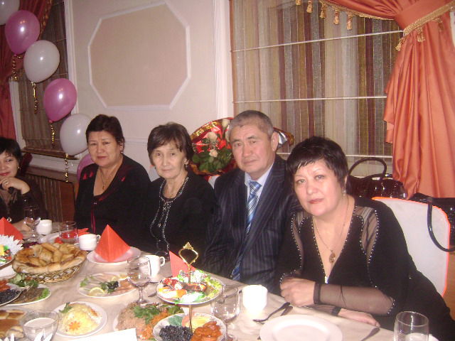 Айман Мадиева