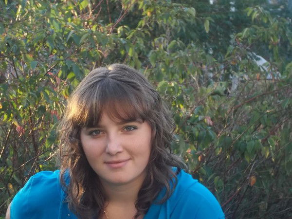 Елена Белозёрова