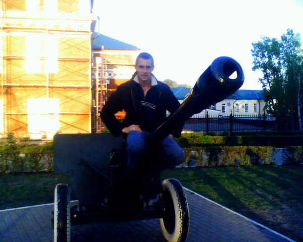 Максим Савельев