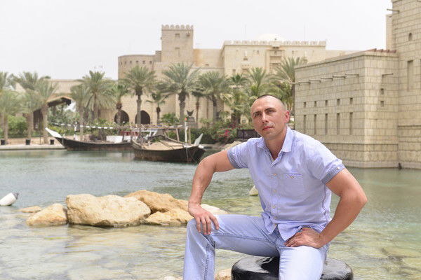 Александр Дубровский