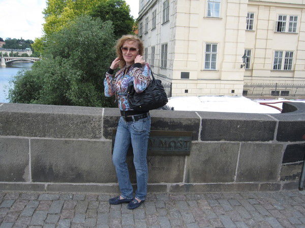 Елена Лазарева