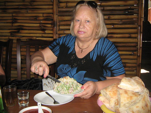 Зина Сотникова