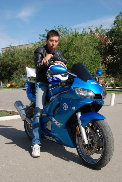 Дамир Инербай