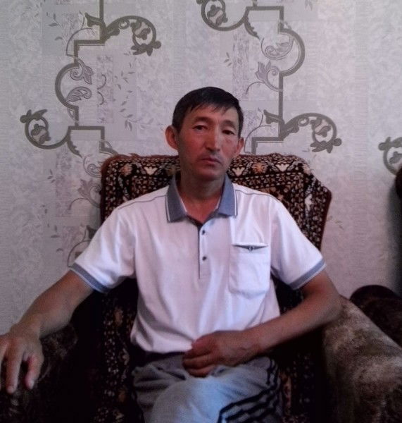 Есенбай Рустембеков