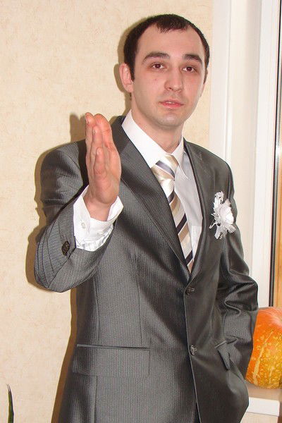 Денис Бакрин