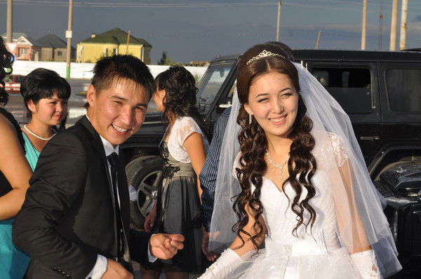 Данияр Айышев