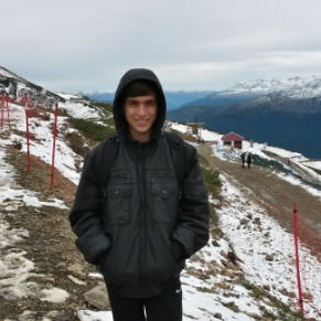 Анатолий Бицадзе