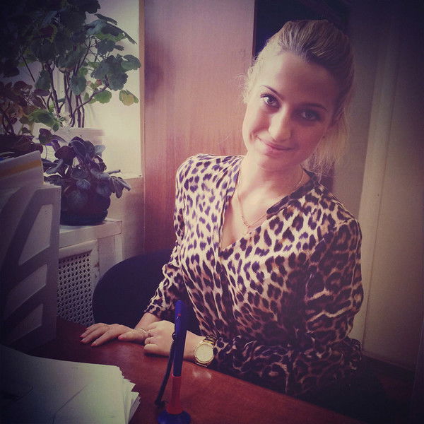 Елена Широкая