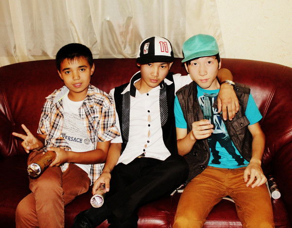 F~A~S~H~I~O~N R~O~M~A~N~T~I~K