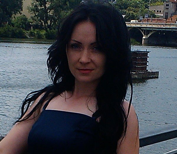 Оля Болотненко