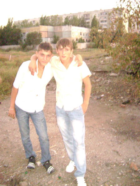 ((-В@нёк-)) *******