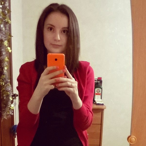 Яна Демидова