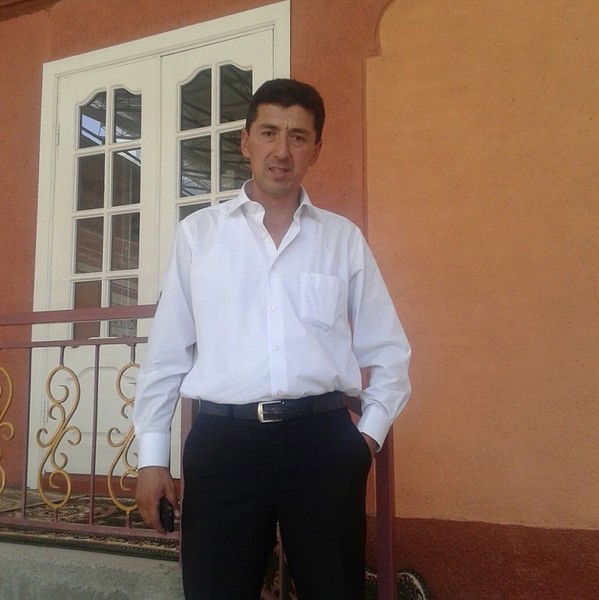 Анвар Обидов