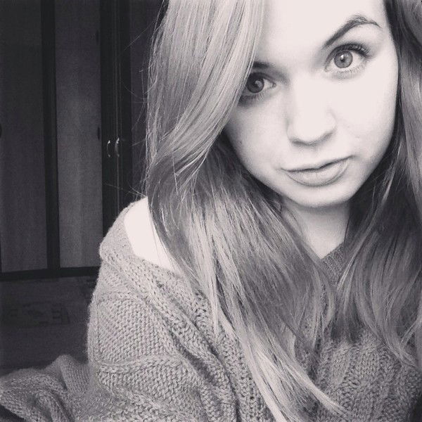 Викуша Коничева