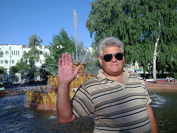 Олег Кузнецов