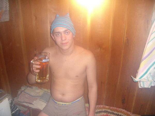 Миша Мельников