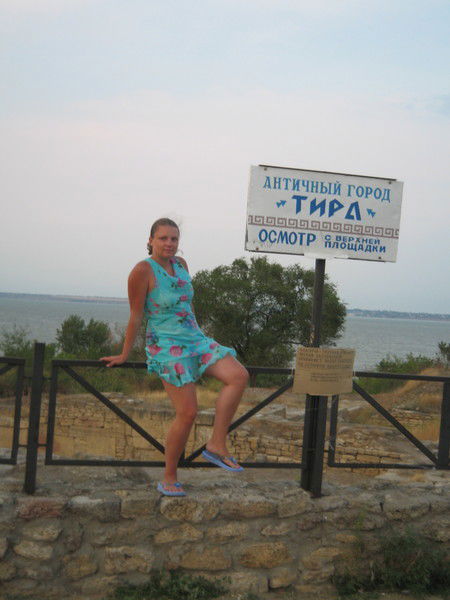 Лена Кеньева