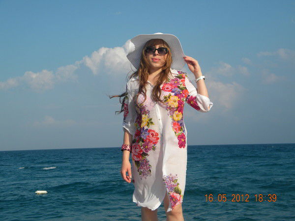 Ася Айбазова