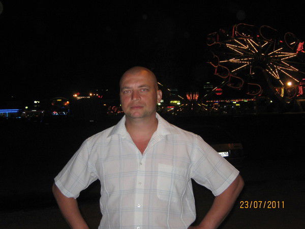 Александр Максимов