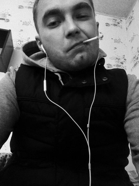 Александр Дементьев