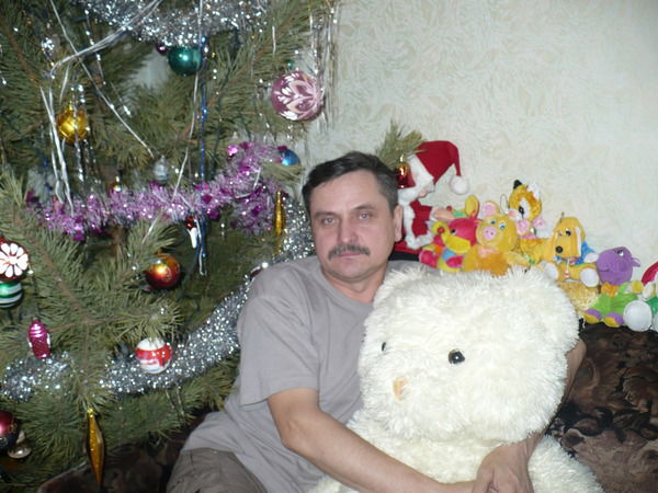 Юрий Борисенко