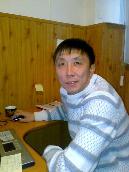 Владимир Хон