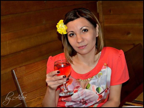 Алима Сулейманова