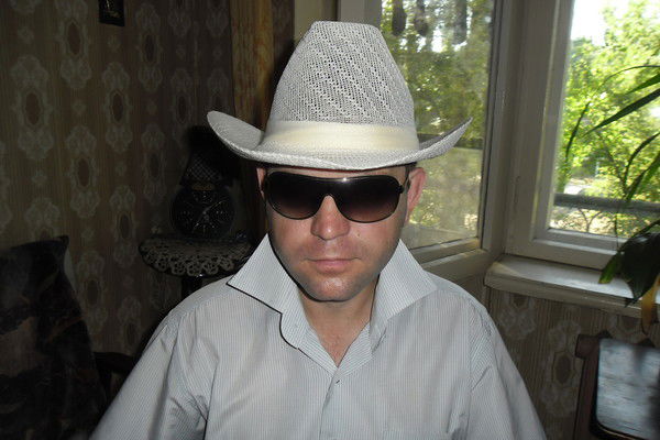 Николай Коростыленко